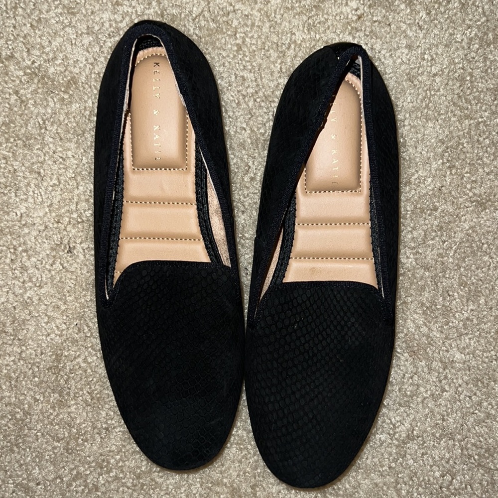 Kelly & Katie | Flats